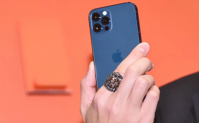玉门苹果手机维修分享iPhone12系列重启方法教程 